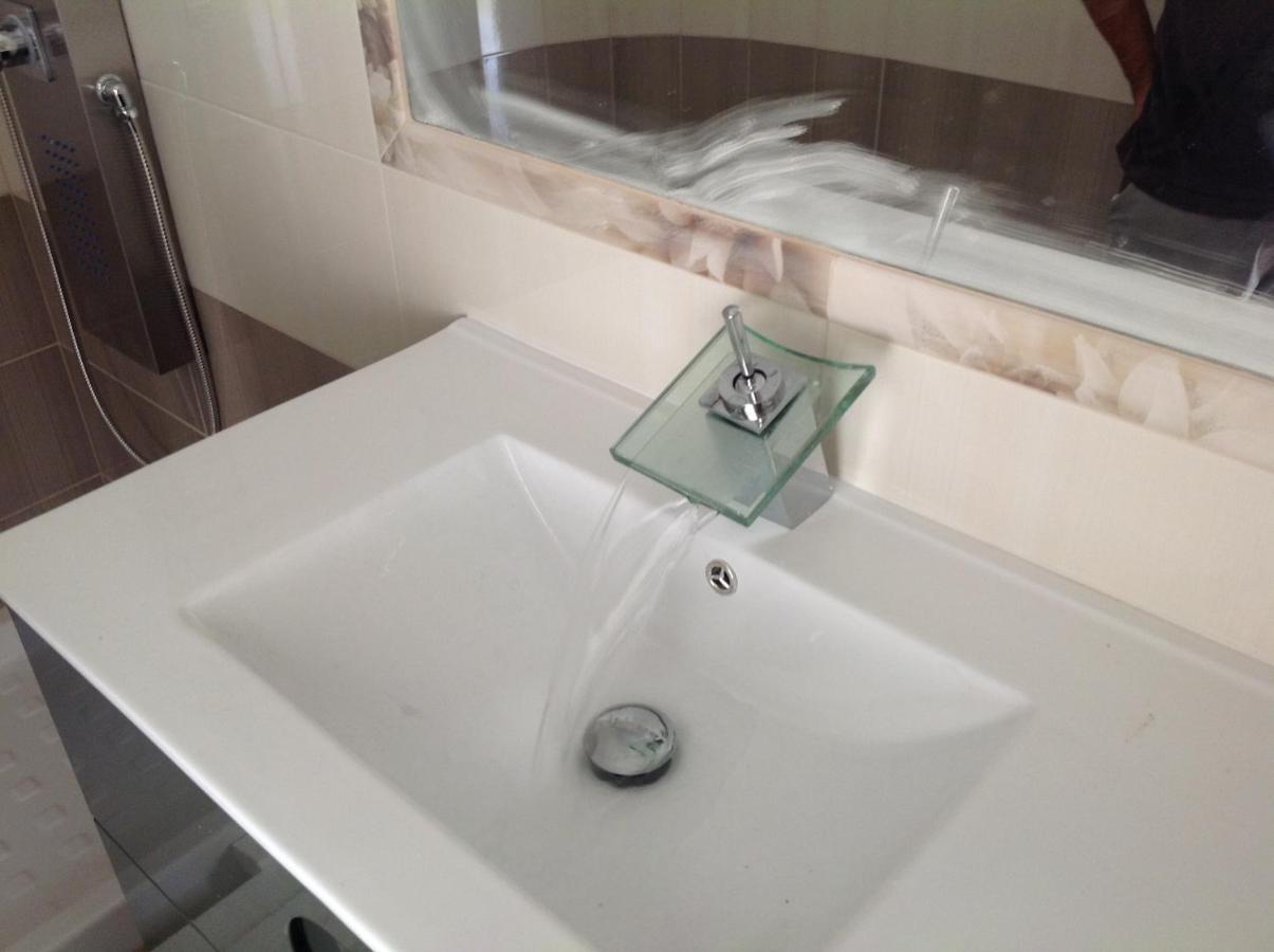 Apartamento El Eden Playa De Gandia Eksteriør bilde
